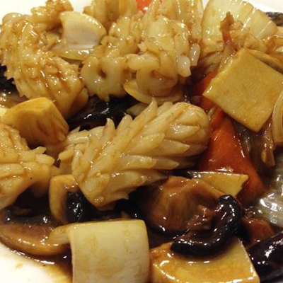 CHIPIRONES CON BAMBÚ Y SETAS