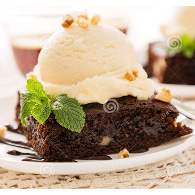 brownie con helado de vanilla