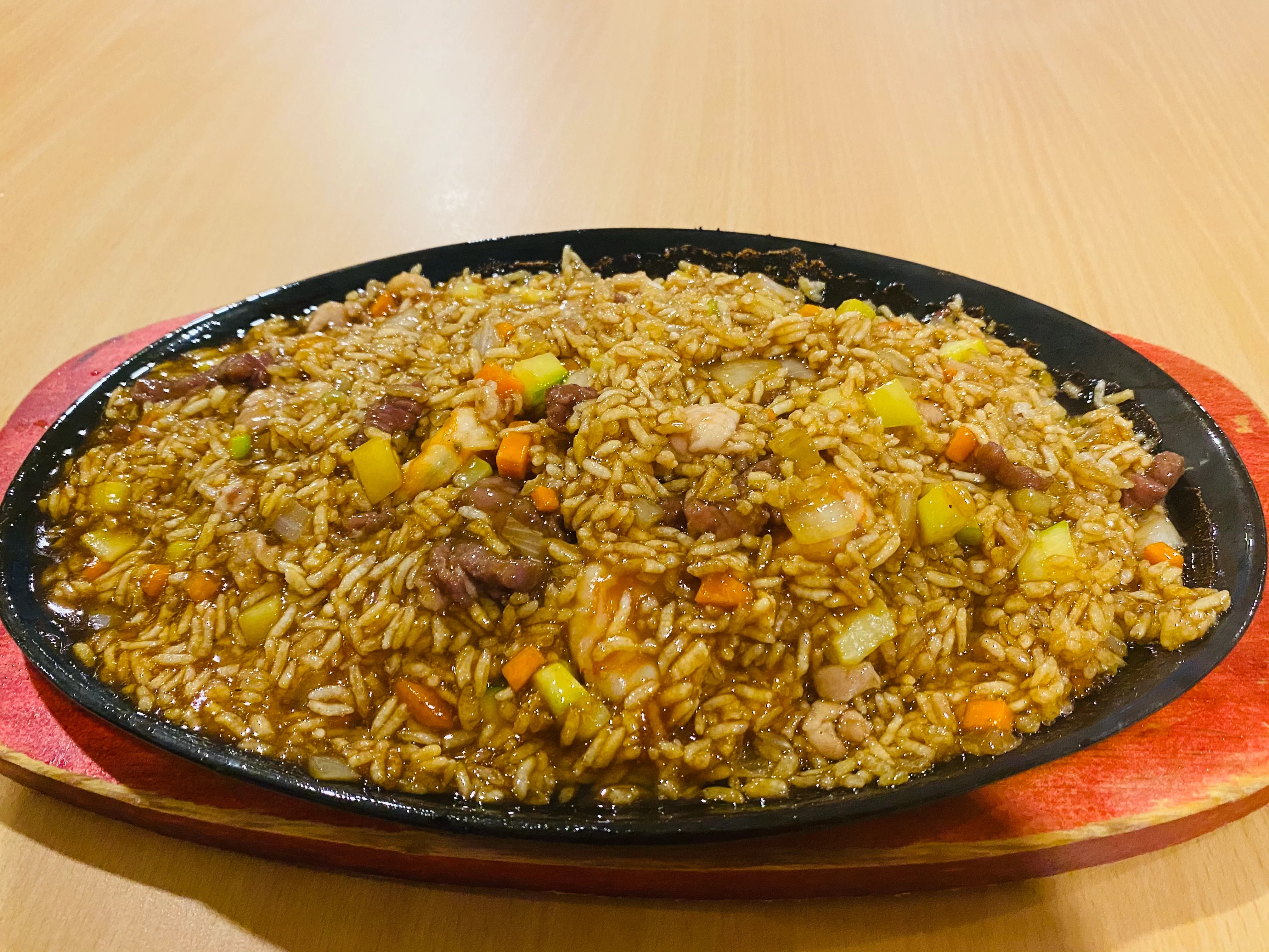 KU-BAK CON TRES DELICIAS