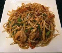 TALLARINES CON TRES DELICIAS